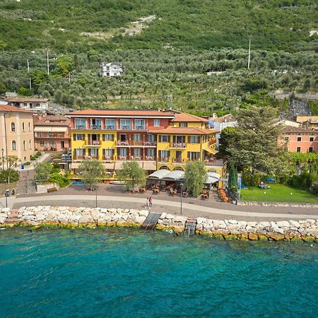 Hotel Residence Villa Beatrice Brenzone sul Garda Eksteriør bilde